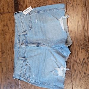 Old Navy Mid Rise Boyfriend Fit Jean Shorts size 12